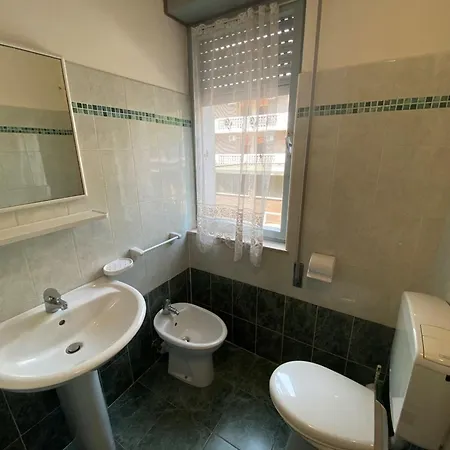 Apartment Bright With Ac And Parking
